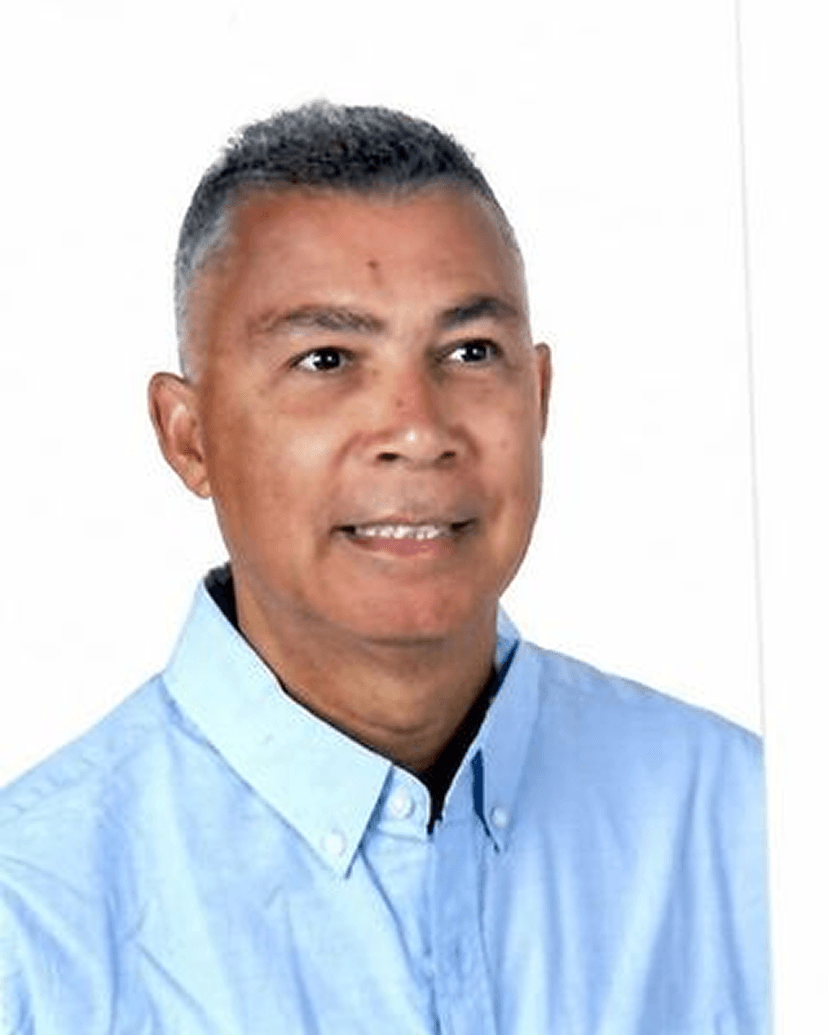 Andres Goris, LCSW - Headshot of a psychotherapist in Kew Gardens, NY